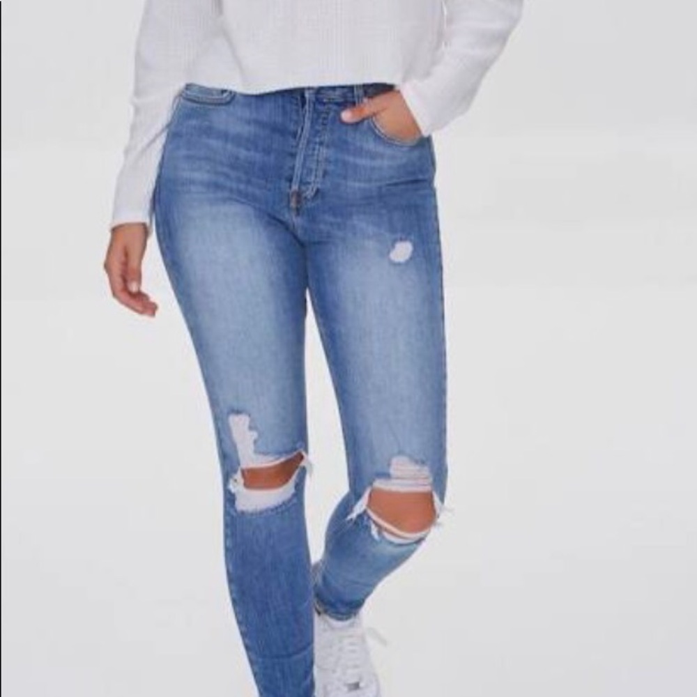 FASHION NOVA WOMENS DISTRESSED JEANS SIZE 5